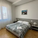 Clar -grattacielo 아파트