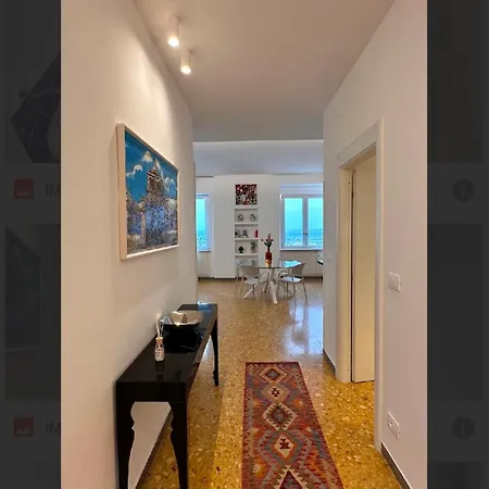 Clar -grattacielo Διαμέρισμα *