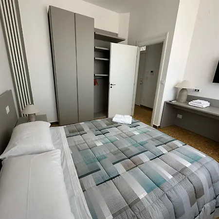 Apartment Clar -grattacielo *