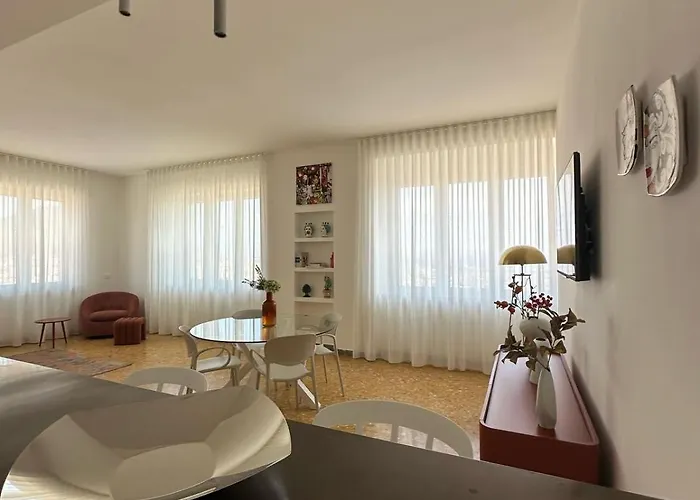 Apartment Clar -grattacielo