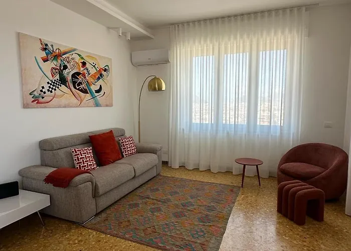 Apartment Clar -grattacielo *