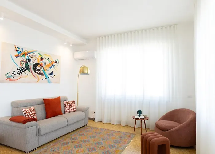 Clar -grattacielo Apartment